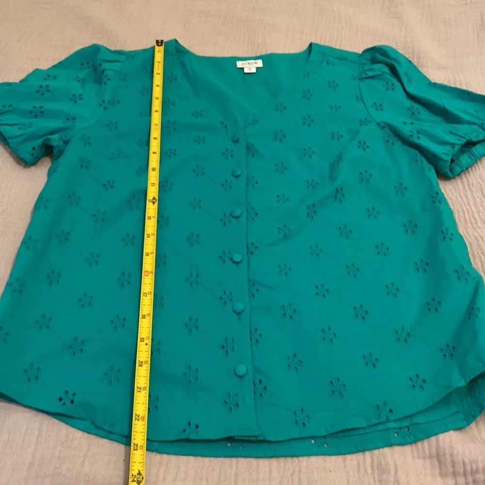 J. Crew Green Puff Sleeve Cotton Blouse. Size S . Style BQ034